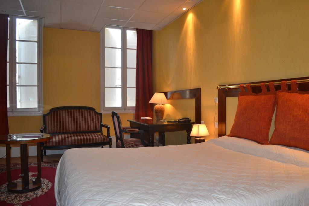 Hotel De France Libourne Phòng bức ảnh