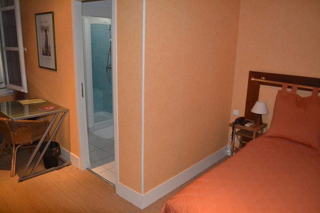 Hotel De France Libourne Phòng bức ảnh